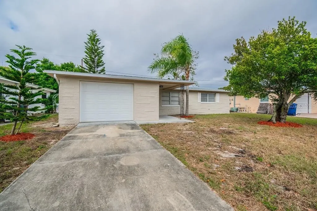 2301 Roselawn Drive Holiday FL 34691