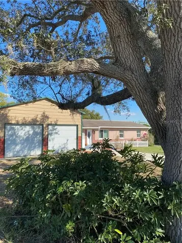 4100 Rolling Hills Court W Lake Wales FL 33898