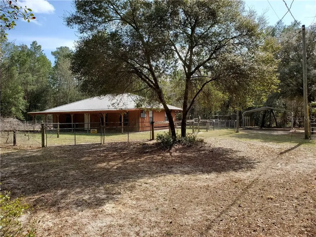 24607 Polar Bear Road Paisley FL 32767