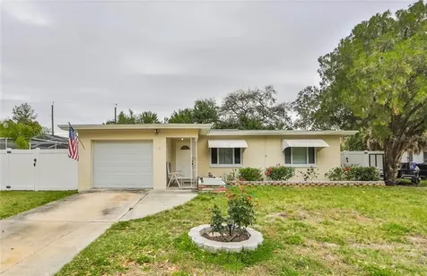 6719 10th Street N St Petersburg FL 33702