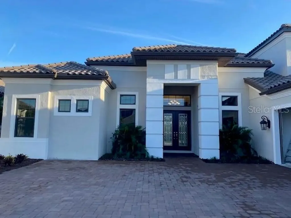 5329 Brookgrove Drive Sarasota FL 34238