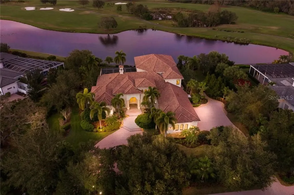 8254 Roseburn Court Sarasota FL 34240