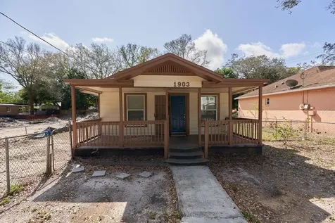 1903 E Ellicott Street Tampa FL 33610