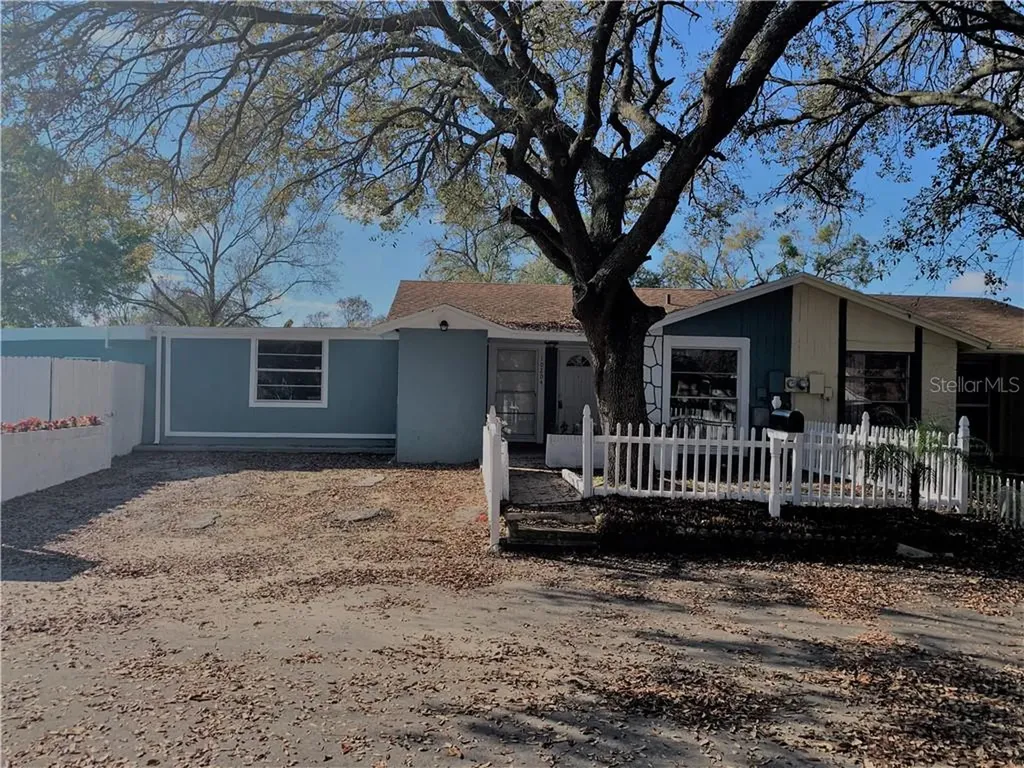 10204 Carriage Glen Court Tampa FL 33615