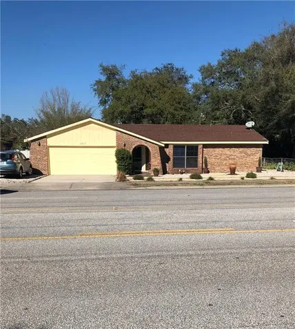 1431 Saxon Boulevard Deltona FL 32725