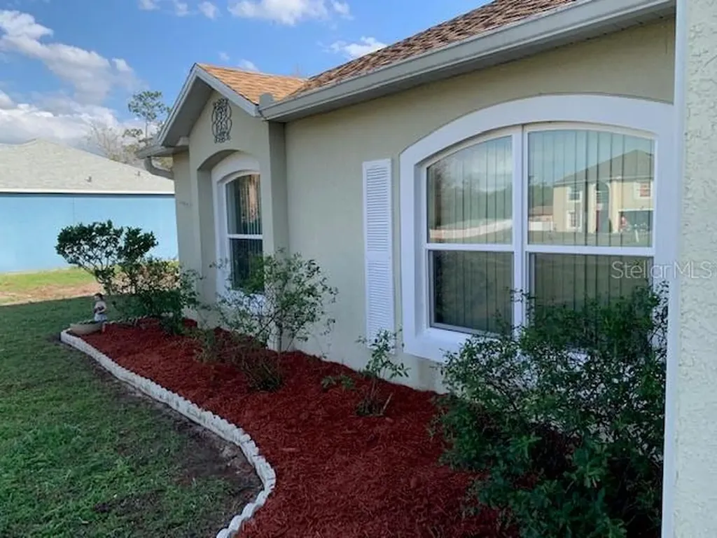 3340 Sky Street Deltona FL 32738