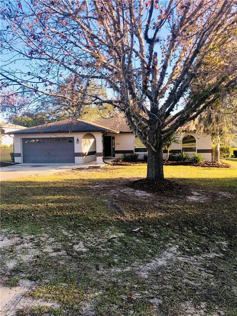 5840 W Cinnamon Ridge Drive Homosassa FL 34448