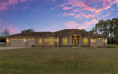 8509 Woodleaf Boulevard Wesley Chapel FL 33544