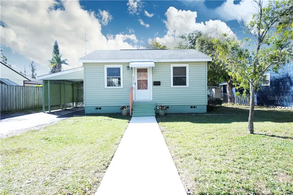 4612 13th Avenue N St Petersburg FL 33713