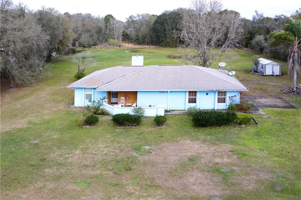 536 Half Mile Road Plant City FL 33565