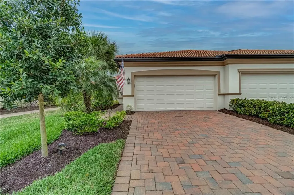 19417 Nearpoint Drive Venice FL 34292