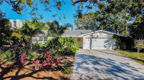 4900 38th Lane S St Petersburg FL 33711