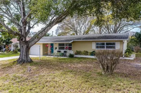 2660 52nd Street N St Petersburg FL 33710