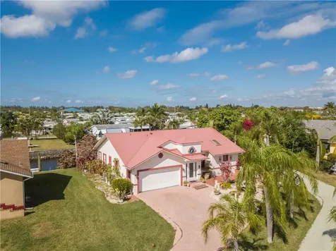 230 Riviera Court Punta Gorda FL 33950