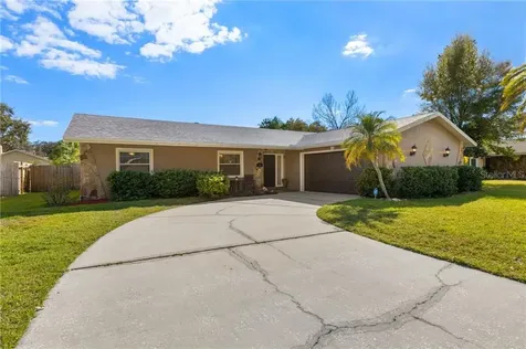 79 Harbor Woods Circle Safety Harbor FL 34695