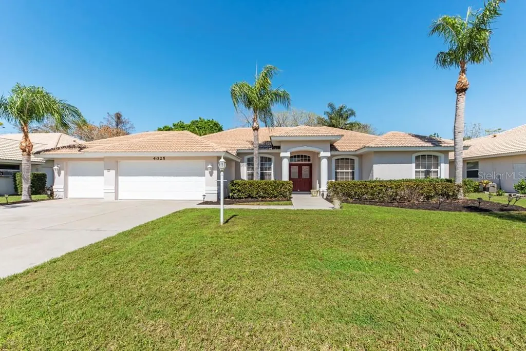 4025 Giannini Lane Sarasota FL 34233