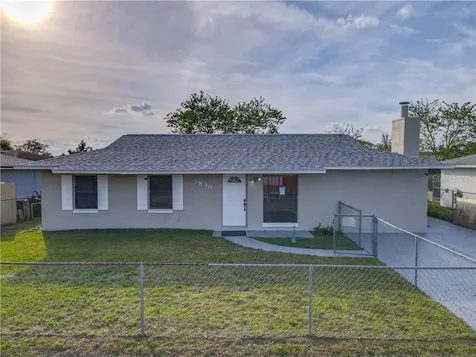 3830 Cedarwaxwing Avenue Orlando FL 32822