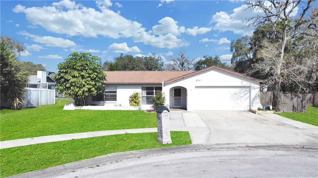 8707 Woodlawn Court Port Richey FL 34668