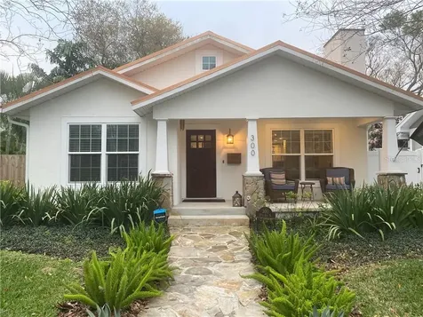 300 17th Avenue N St Petersburg FL 33704
