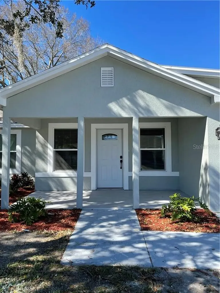 709 Palaiseau Court Kissimmee FL 34759
