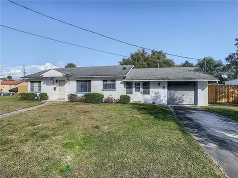 416 N Rockingham Avenue Tavares FL 32778