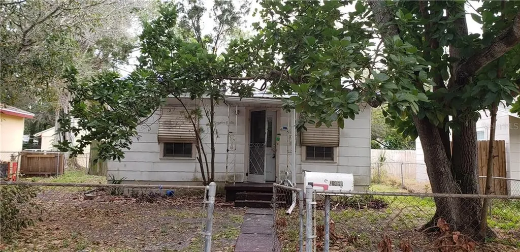 1906 48th Street S St Petersburg FL 33711