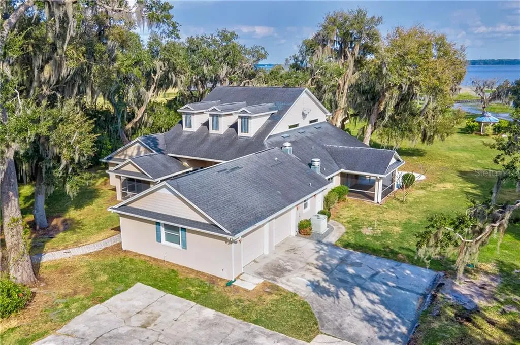 3313 Westshore Drive Saint Cloud FL 34772