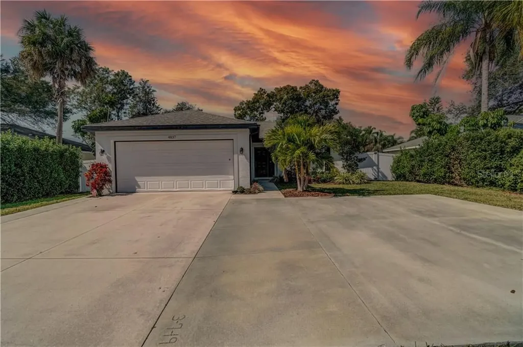 4837 Barcelona Avenue Sarasota FL 34235