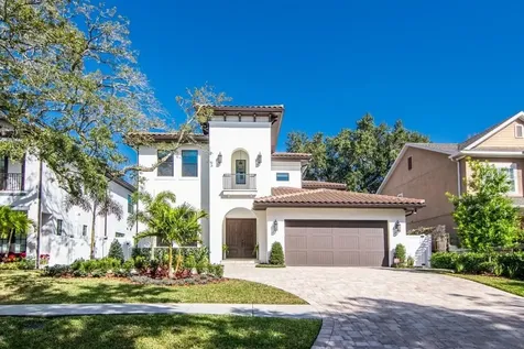 3129 W Waverly Avenue Tampa FL 33629