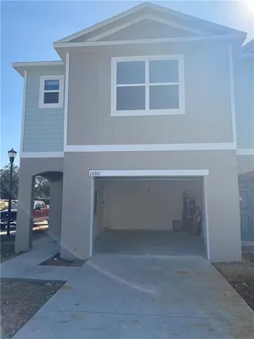 10911 Golden Acorn Avenue Tampa FL 33610