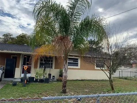 221 S 21st Street Haines City FL 33844