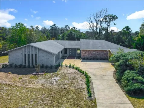 9018 Oakwood Drive Lake Wales FL 33898