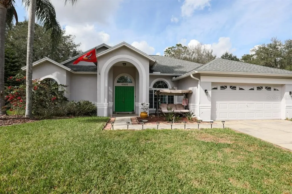18926 Fairwood Court Tampa FL 33647