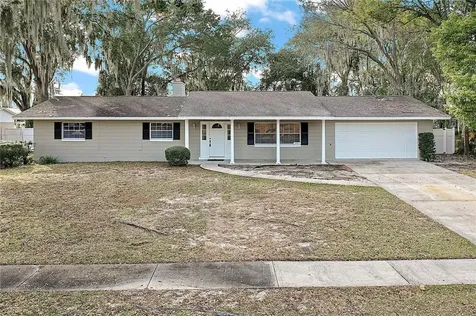 1521 Park Drive Leesburg FL 34748