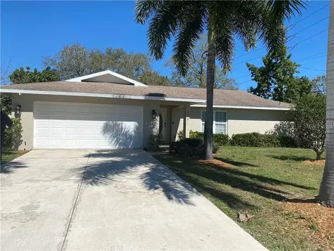 3991 Helene Street Sarasota FL 34233