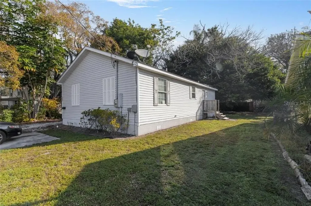 1601 18th Street W Bradenton FL 34205