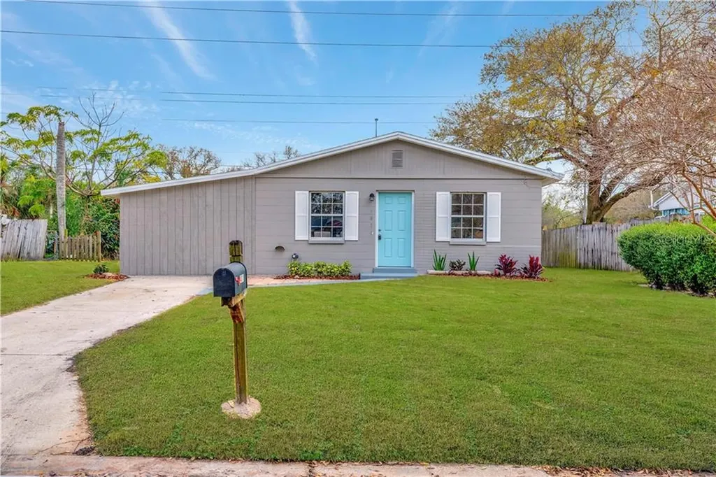 4011 Fawn Circle Tampa FL 33610