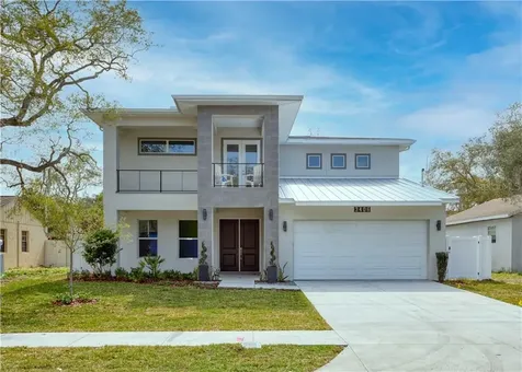 3406 W Van Buren Drive Tampa FL 33611