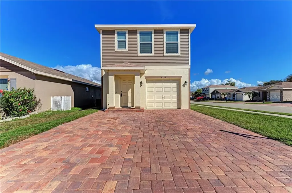 4125 11th Street E Bradenton FL 34208