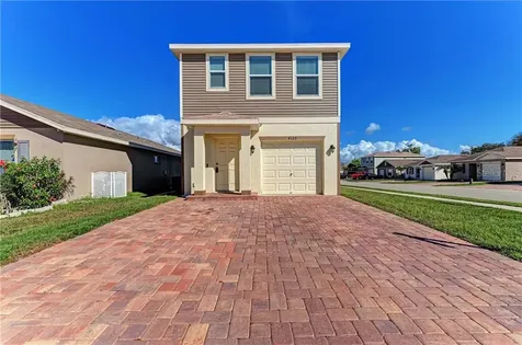 4125 11th Street E Bradenton FL 34208