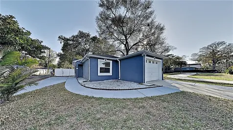 1418 50th Avenue N St Petersburg FL 33703