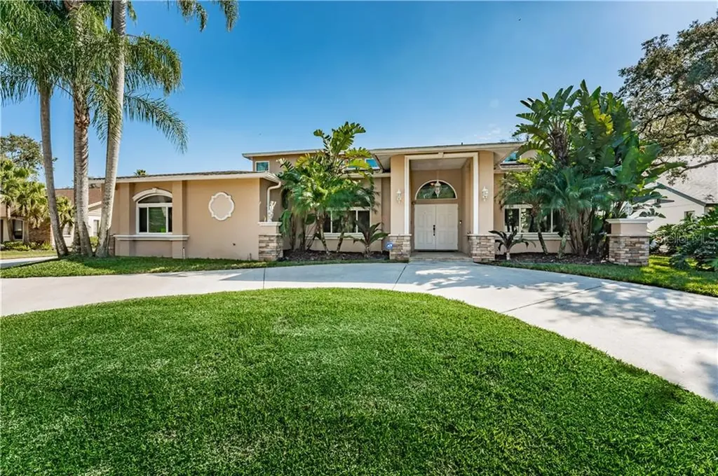 2875 Hammock Drive Plant City FL 33566