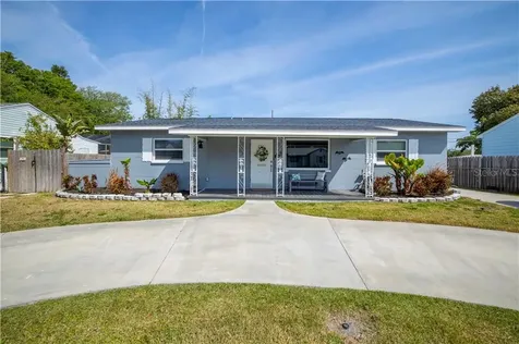 775 39th Avenue NE St Petersburg FL 33703