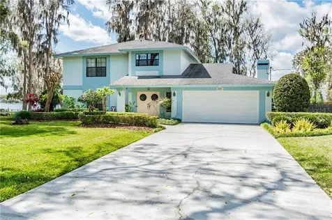15517 Lake Magdalene Boulevard Tampa FL 33613