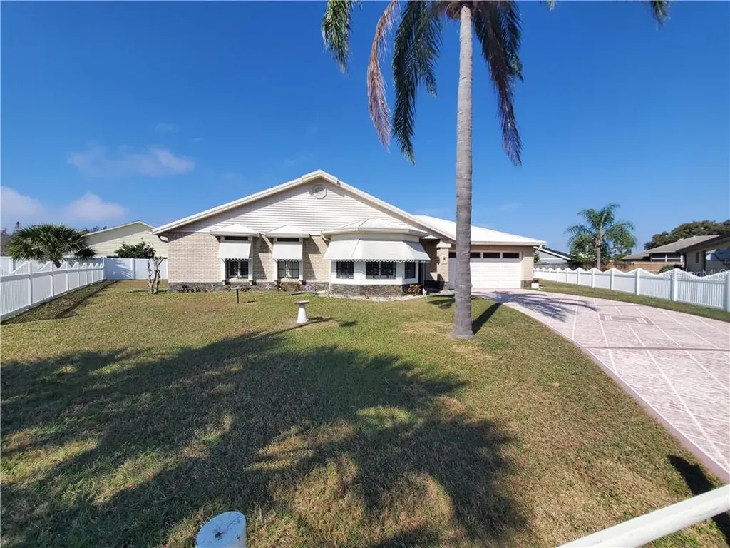 217 Palmwood Court Kissimmee FL 34743