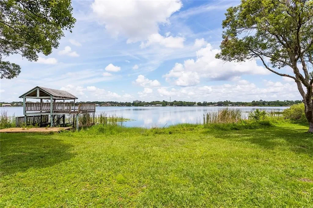 413 Prairie Lake Drive Fern Park FL 32730