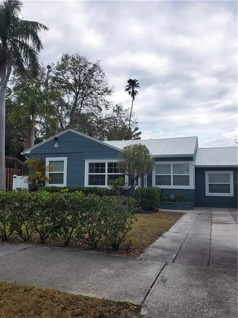 245 22nd Avenue SE St Petersburg FL 33705
