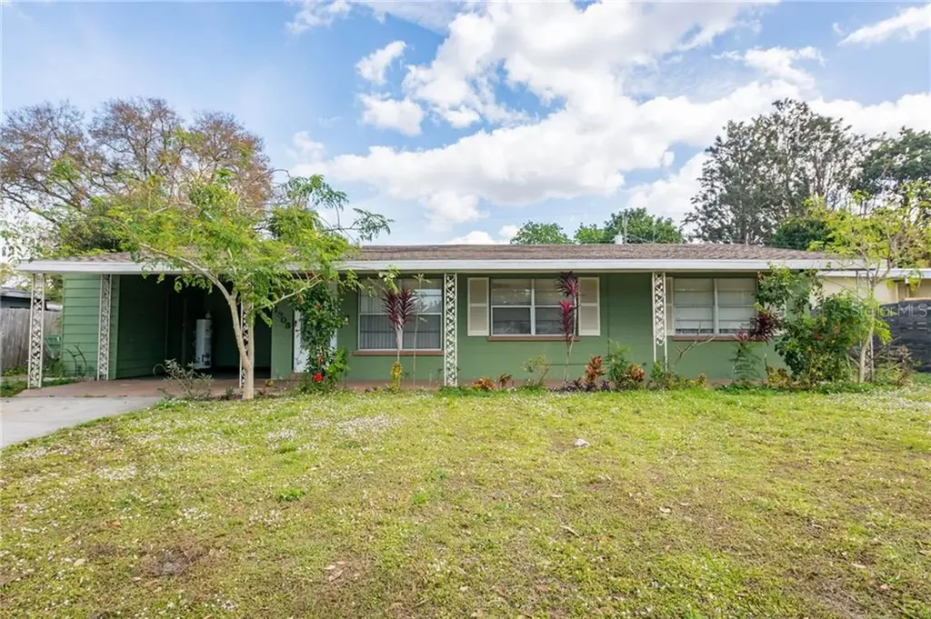 1903 32nd Street W Bradenton FL 34205