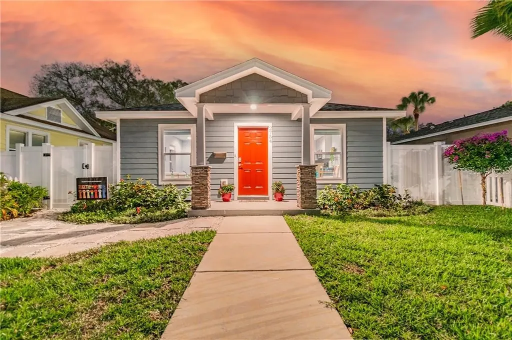 2754 2nd Avenue S St Petersburg FL 33712