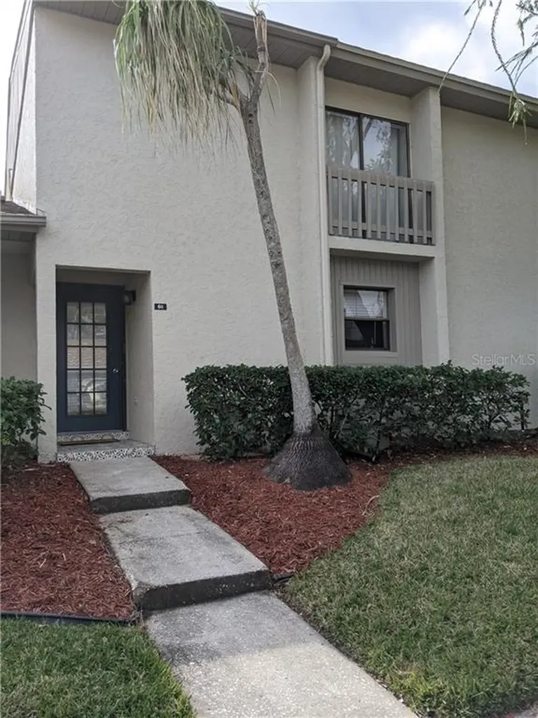 60 Poole Place Oldsmar FL 34677